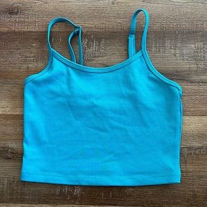 Balance athletica crop top, super stretchy!